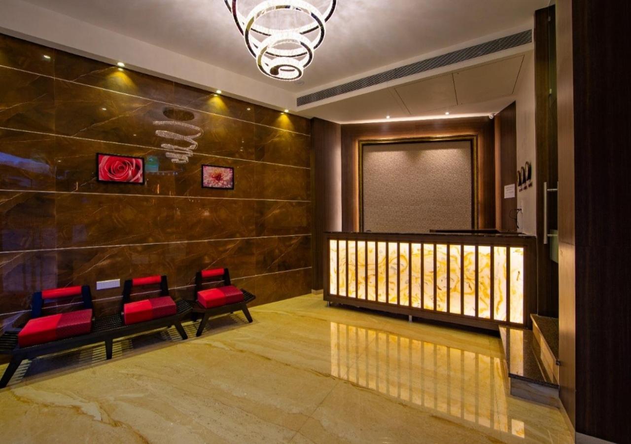 Hotel Laxvas Thane Dış mekan fotoğraf