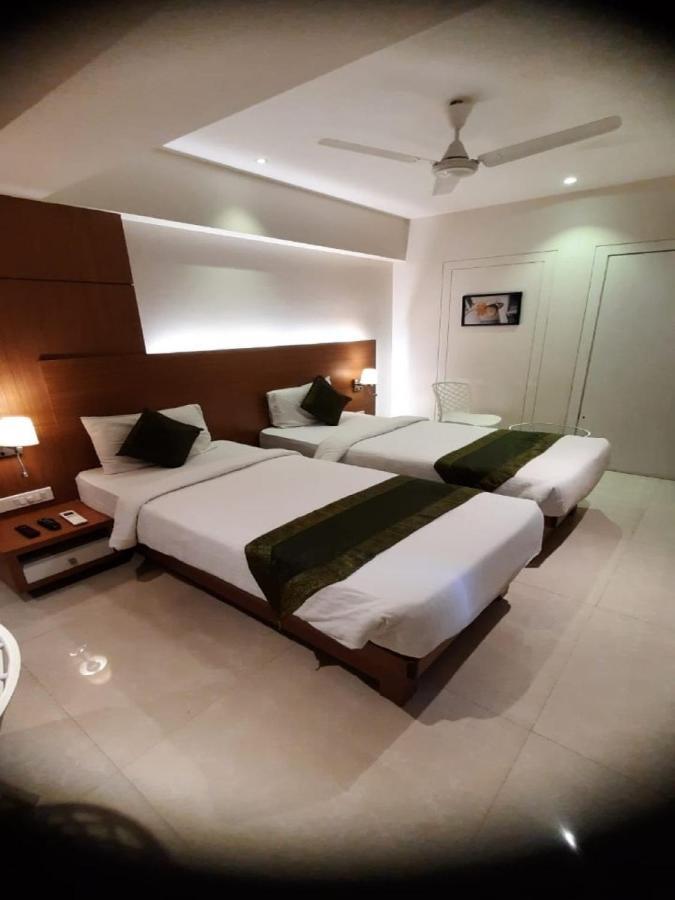 Hotel Laxvas Thane Dış mekan fotoğraf