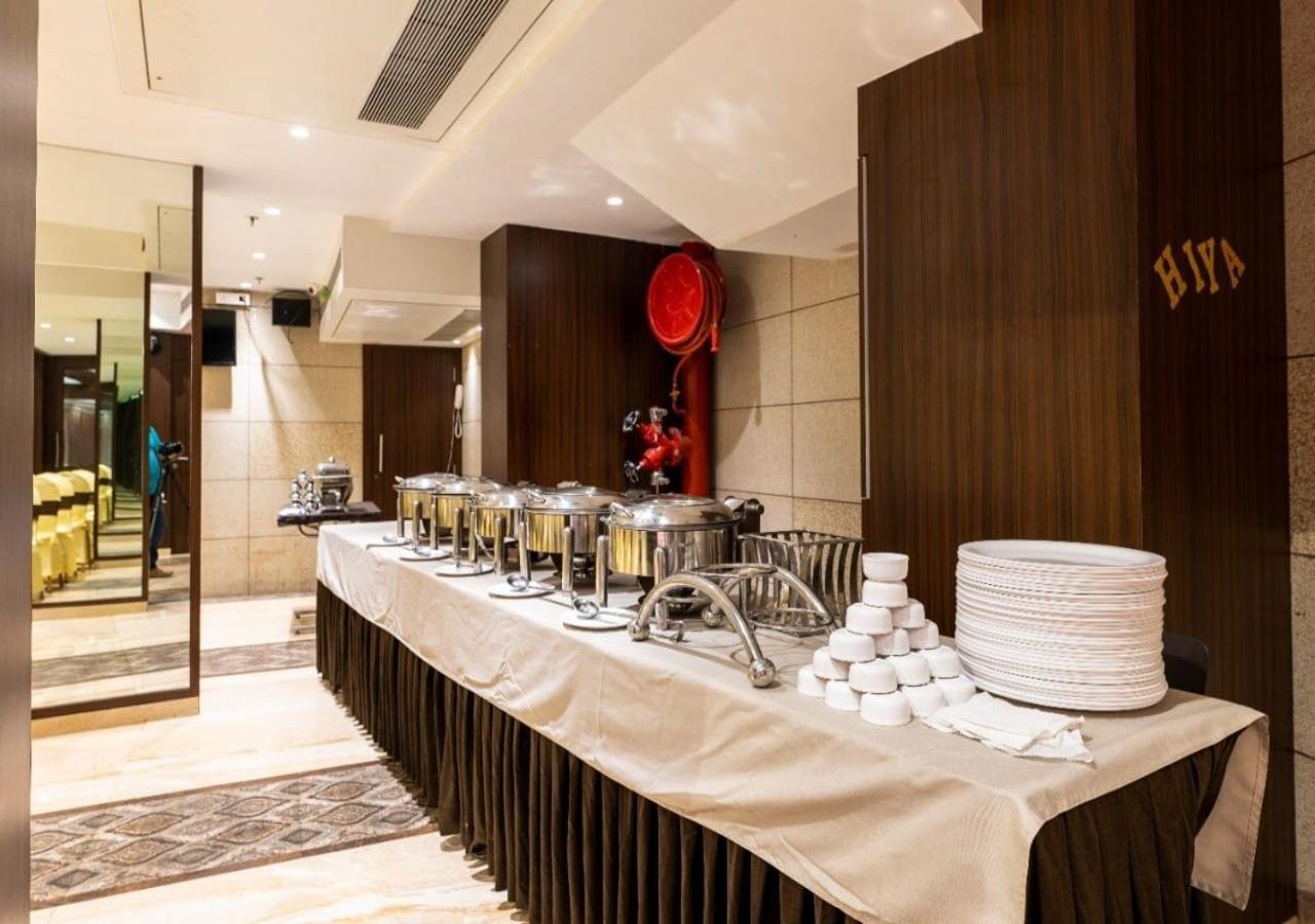 Hotel Laxvas Thane Dış mekan fotoğraf