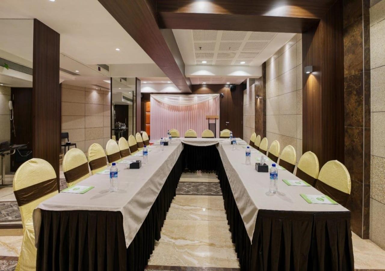 Hotel Laxvas Thane Dış mekan fotoğraf
