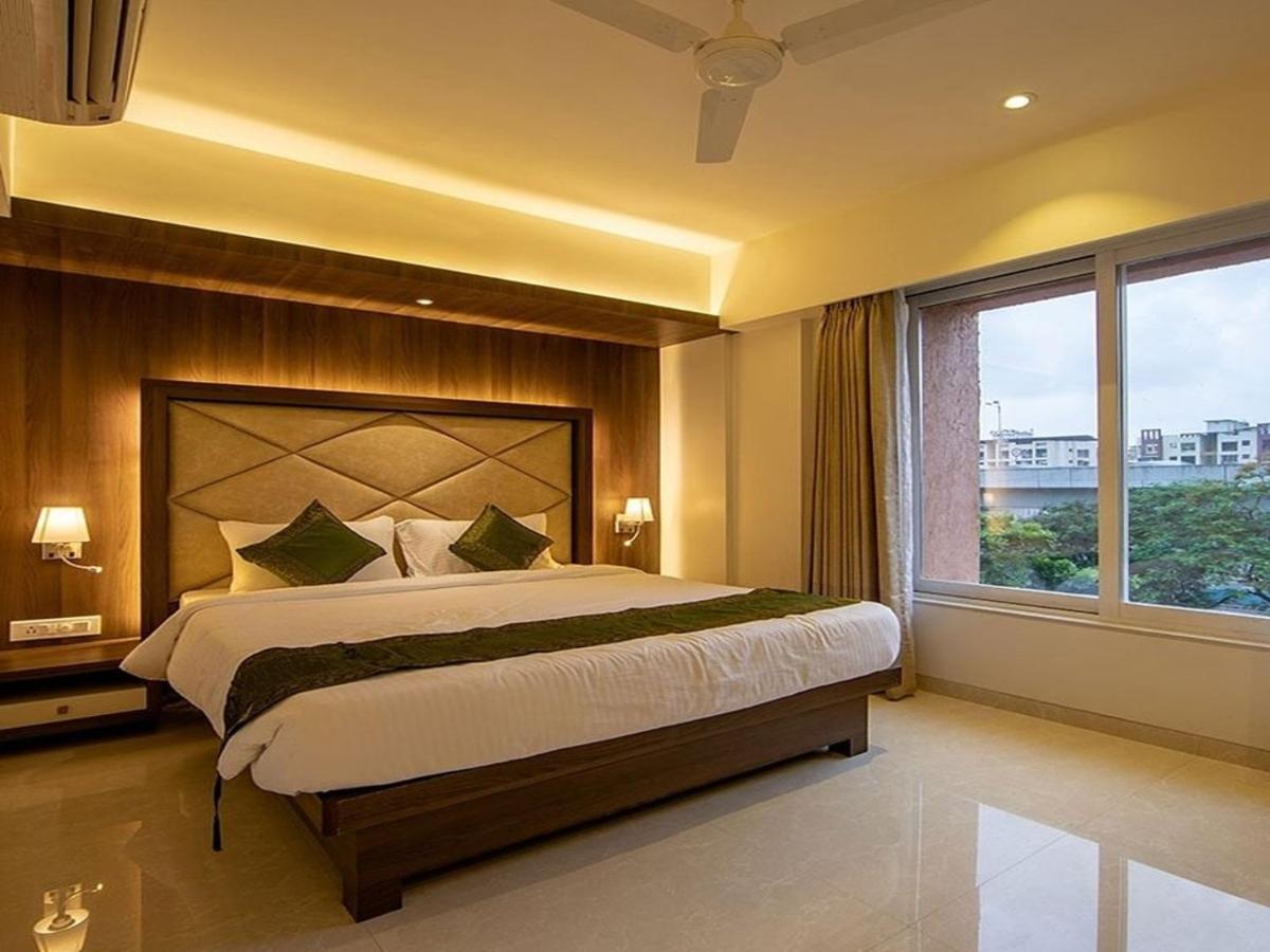 Hotel Laxvas Thane Dış mekan fotoğraf